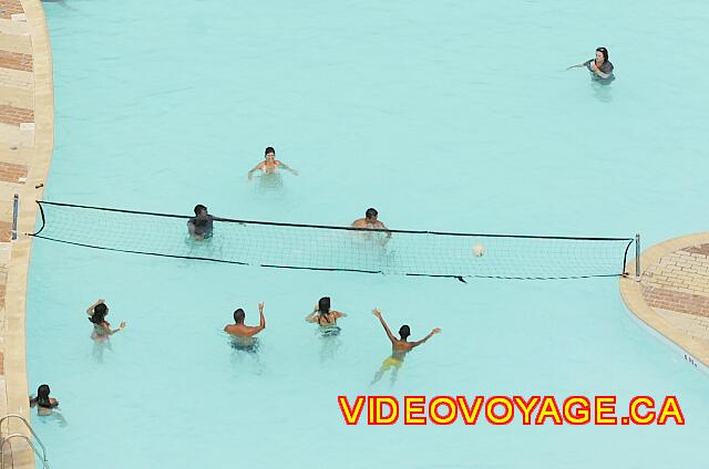 Cuba Varadero Bellevue Puntarena Playa Caleta Resort Another volleyball net but in the pool.