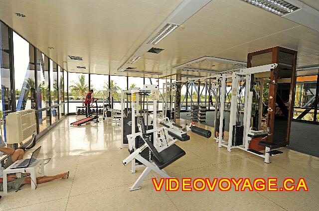 Cuba Varadero Bellevue Puntarena Playa Caleta Resort Un gymnase assez grand et climatisé au second étage, assez d'équipement pour la plupart des clients.