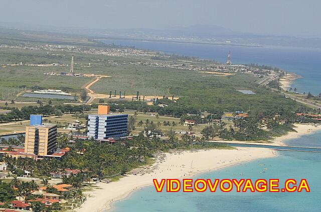 Cuba Varadero Bellevue Puntarena Playa Caleta Resort L'hôtel est situé au début de Varadero. Au loins, Matanzas et l'aéroport.