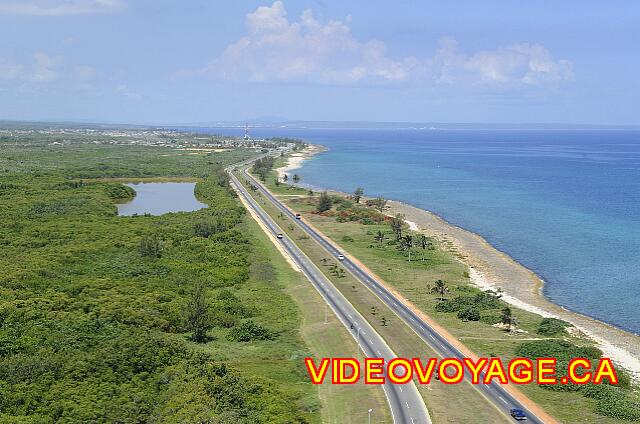 Cuba Varadero Bellevue Puntarena Playa Caleta Resort The highway between aéropot and Varadero.