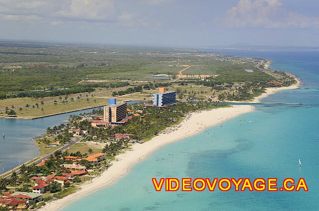 Cuba Varadero Bellevue Puntarena Playa Caleta Resort L'autoroute passe ensuite en arrière de l'hôtel de l'autre coté de la lagune.