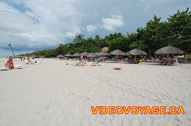 Cuba Varadero Mercure Playa De Oro The beach to the east. The range of the next hotel, Riu Turquesa, is located less than 50 meters.