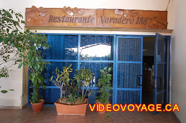 Cuba Varadero Mercure Playa De Oro Le restaurant à la carte Varadero 1887 dont l'entrée est situé dans le Lobby.