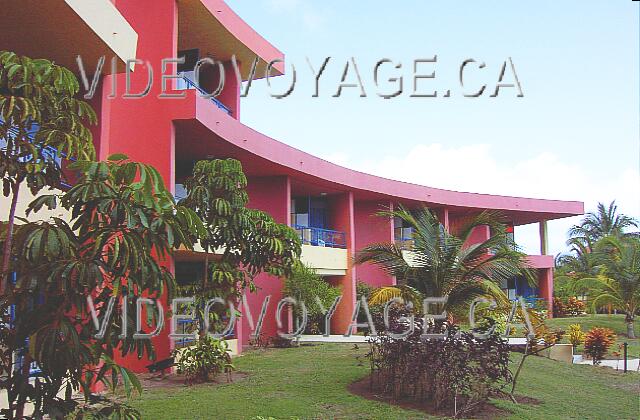 Cuba Varadero Mercure Playa De Oro The building to the west, the nearest beach end.