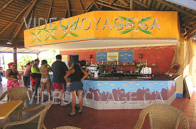Cuba Varadero Naviti Varadero A service counter and several table. Always popular day.