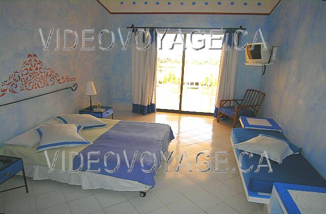 Cuba Varadero Naviti Varadero Many rooms have a high ceiling.