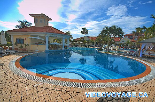 Cuba Varadero Princesa Del Mar With the bar in the main pool