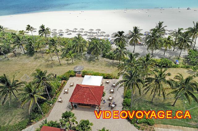 Cuba Varadero Bellevue Puntarena Playa Caleta Resort The bar is located at the foot of the tower.