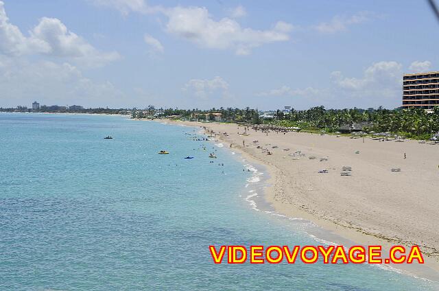 Cuba Varadero Bellevue Puntarena Playa Caleta Resort Una vista perpendicular a la playa.