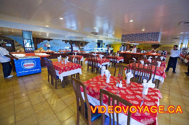 Cuba Varadero Bellevue Puntarena Playa Caleta Resort Le restaurant buffet est assez grand.