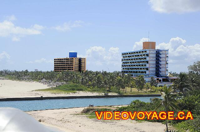 Cuba Varadero Bellevue Puntarena Playa Caleta Resort Les 2 tours séparé du continent par un canal.