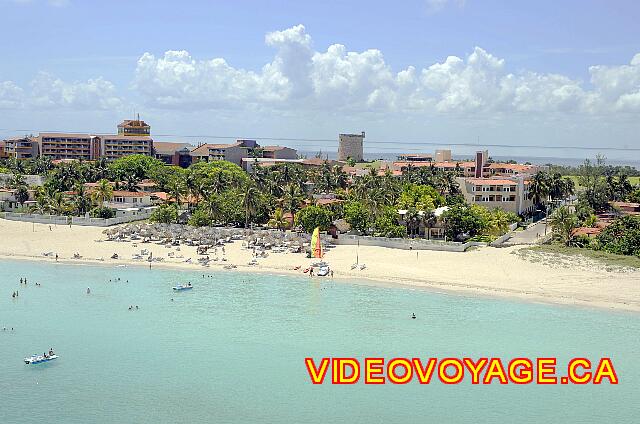 Cuba Varadero Be Live Experience Las Morlas La mer lors d'une journée avec peu de vent, une pente faible pour entrer dans la mer.