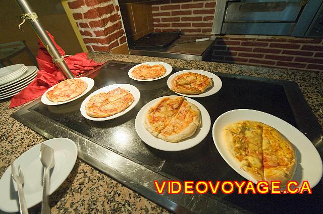 Cuba Varadero Be Live Experience Las Morlas Des pizzas tout chaude sorti du four il y a moins de 2 minutes...