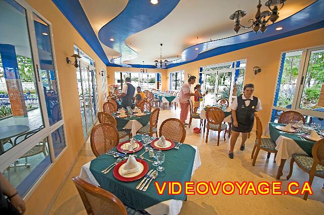 Cuba Varadero Be Live Experience Las Morlas Un restaurante pequeño.