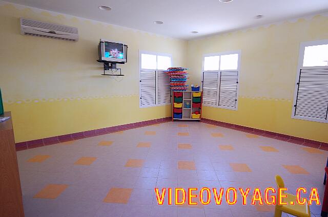 Cuba Varadero Memories Varadero Beach Resort La sala de jóvenes de 0 a 4 años tiene aire acondicionado.