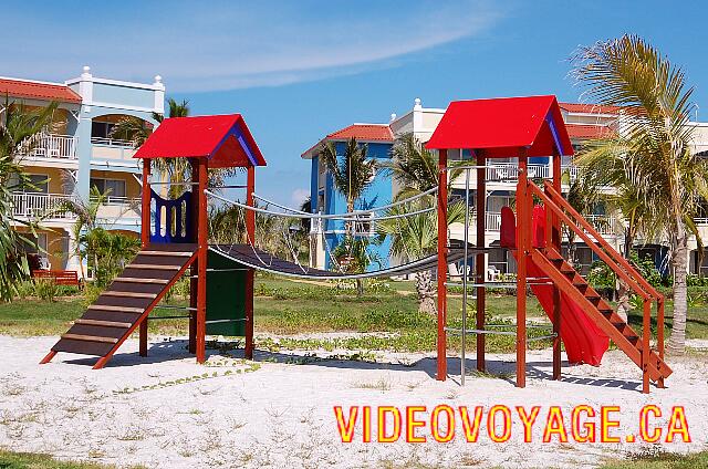 Cuba Varadero Memories Varadero Beach Resort Juegos para mayor no están sobre el terreno vallado mini-club, pero cerca.