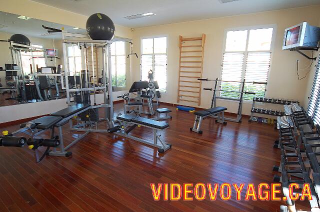 Cuba Varadero Memories Varadero Beach Resort The gym fitness section with a TV. An air-conditioned gym.