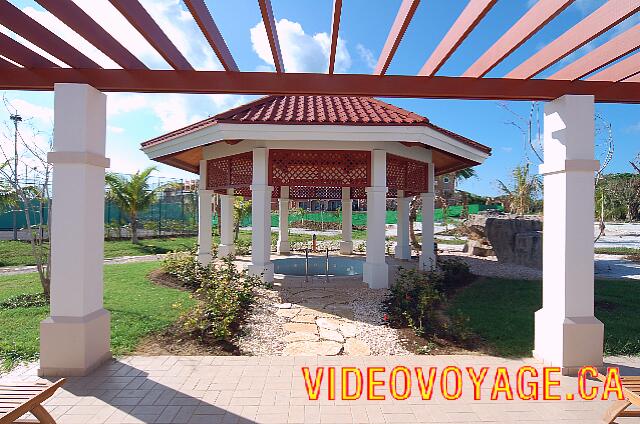 Cuba Varadero Memories Varadero Beach Resort A hot tub on the back of the gym.