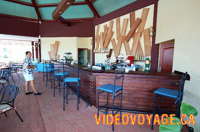 Cuba Varadero Memories Varadero Beach Resort Le bar du snack bar de la piscine principale