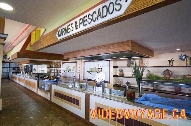 Cuba Varadero Memories Varadero Beach Resort Another section ... Meat and fish on grill