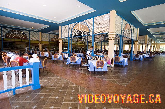 Cuba Varadero Memories Varadero Beach Resort The restaurant is open plan.