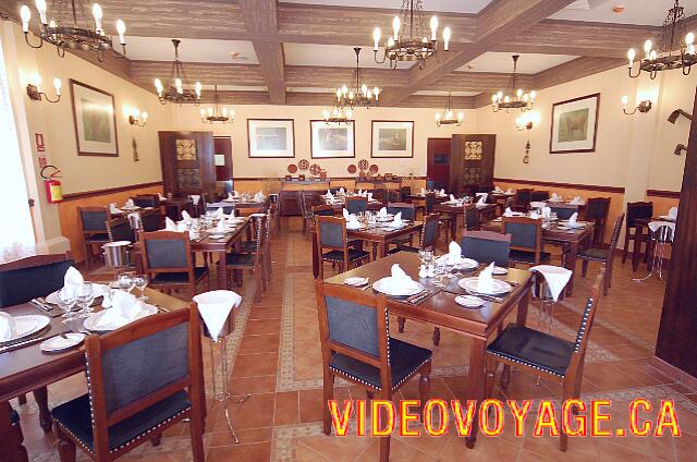 Cuba Varadero Memories Varadero Beach Resort A restaurant of medium size.