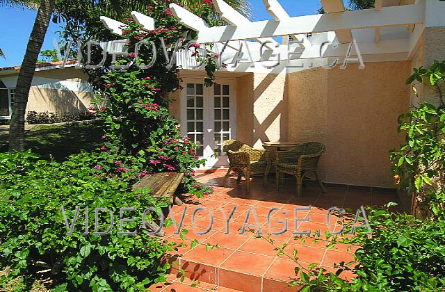 Cuba Varadero Sol Palmeras The villas offer beautiful terraces and a certain intimacy.