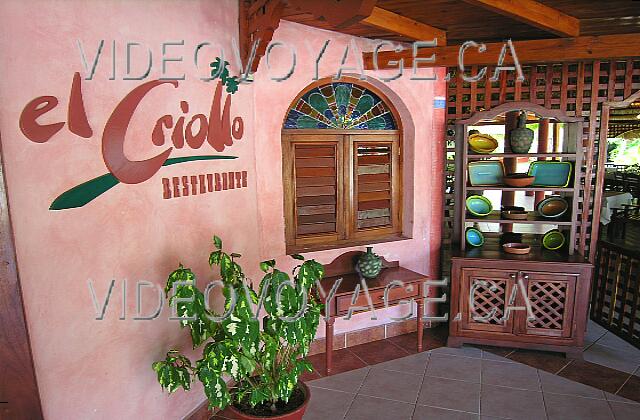 Cuba Varadero Sol Palmeras La otra sección es un restaurante a la carta El Criollo.