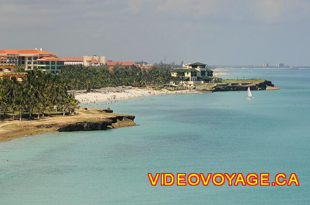 Cuba Varadero Sol Palmeras More loins, between the beach and the Melia Varadero Melia Las Americas with a length of 600 meters. Then the rocky tip of the House Xanadu (Dupont) which prevents walkers to continue.