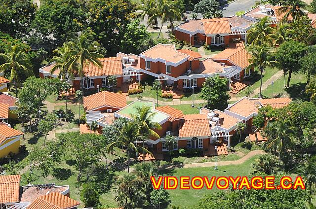 Cuba Varadero Sol Palmeras Des belles villas avec un beau décor.