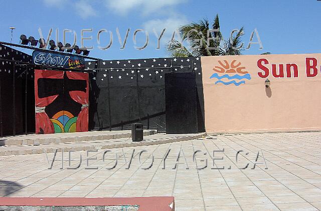 Cuba Varadero Sun Beach By Excellence Style Hotels Une scène de spectacle simple.
