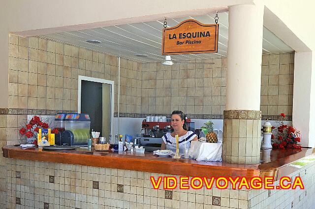 Cuba Varadero Tainos El bar de la piscina.