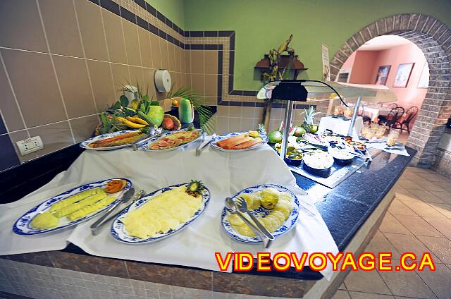 Cuba Varadero Tainos Des plats de fromages et des entrées...