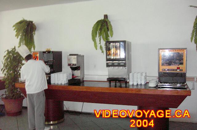 Cuba Varadero Villa Tortuga L'ilôt des boissons chaudes et froides en 2004.