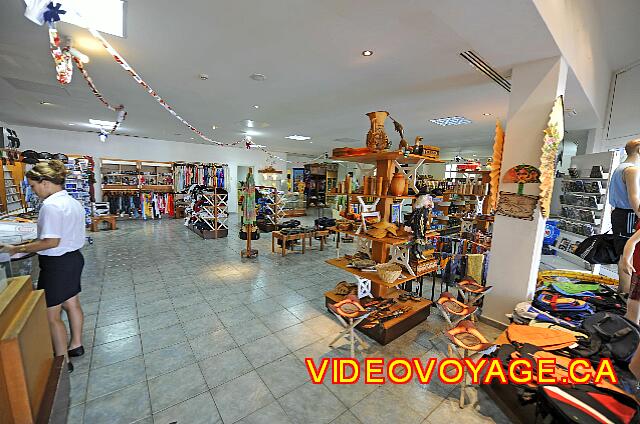 Cuba Varadero Melia Peninsula Varadero A souvenir shop in the lobby.