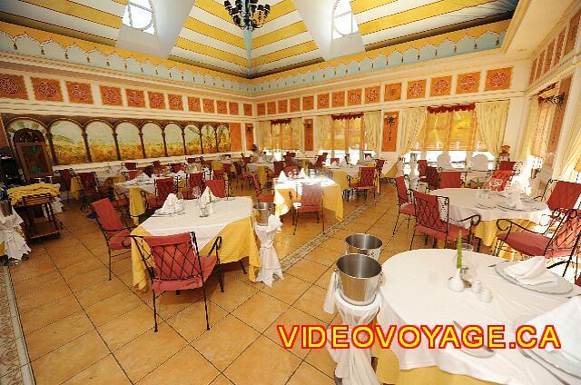 Cuba Varadero Melia Peninsula Varadero Un interior con aire acondicionado.