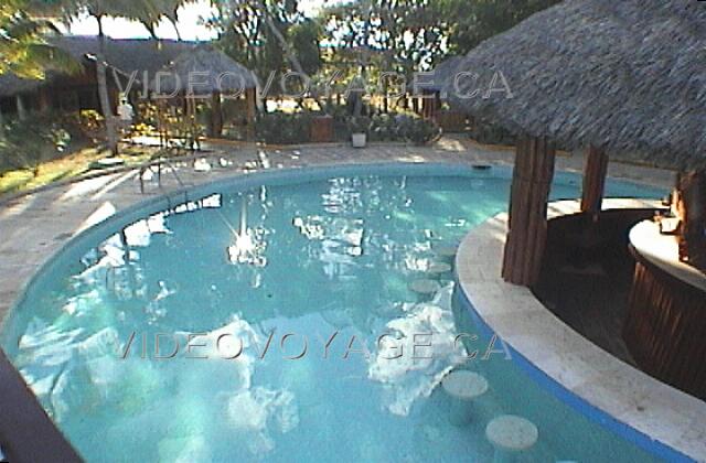 Cuba Varadero Tuxpan Le bar de la piscine.
