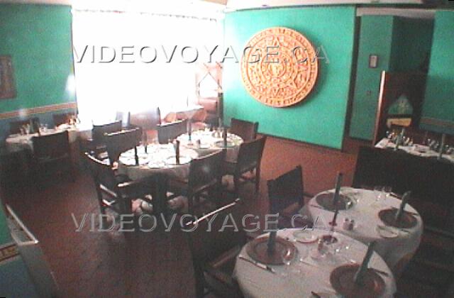 Cuba Varadero Tuxpan Le restaurant Mexicain est composé de plusieurs petites salles.