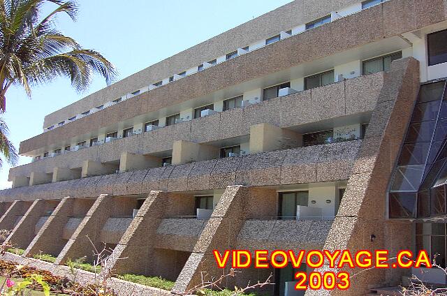 Cuba Varadero Tuxpan The appearance of the building in 2003 with little change today, just a new coat of paint.