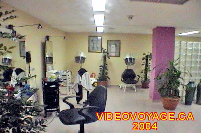 Cuba Varadero Hotel Villa Cuba El interior del salón en 2003.