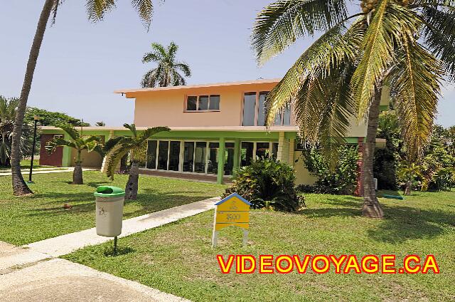 Cuba Varadero Hotel Villa Cuba 3590 The villa has a swimming pool too.