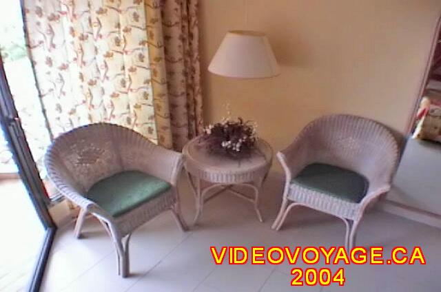 Cuba Varadero Hotel Villa Cuba La pequeña mesa y dos sillas en 2004.