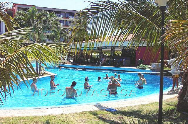 Cuba Varadero Hotel Villa Cuba A game of volleyball in the pool