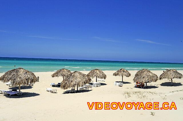Cuba Varadero Hotel Villa Cuba La plage est large et la descente dans la mer est douce, le sable est fin et blanc.