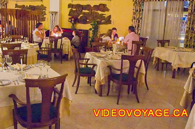 Cuba Varadero Hotel Villa Cuba Un restaurante en la atmósfera ... détentue